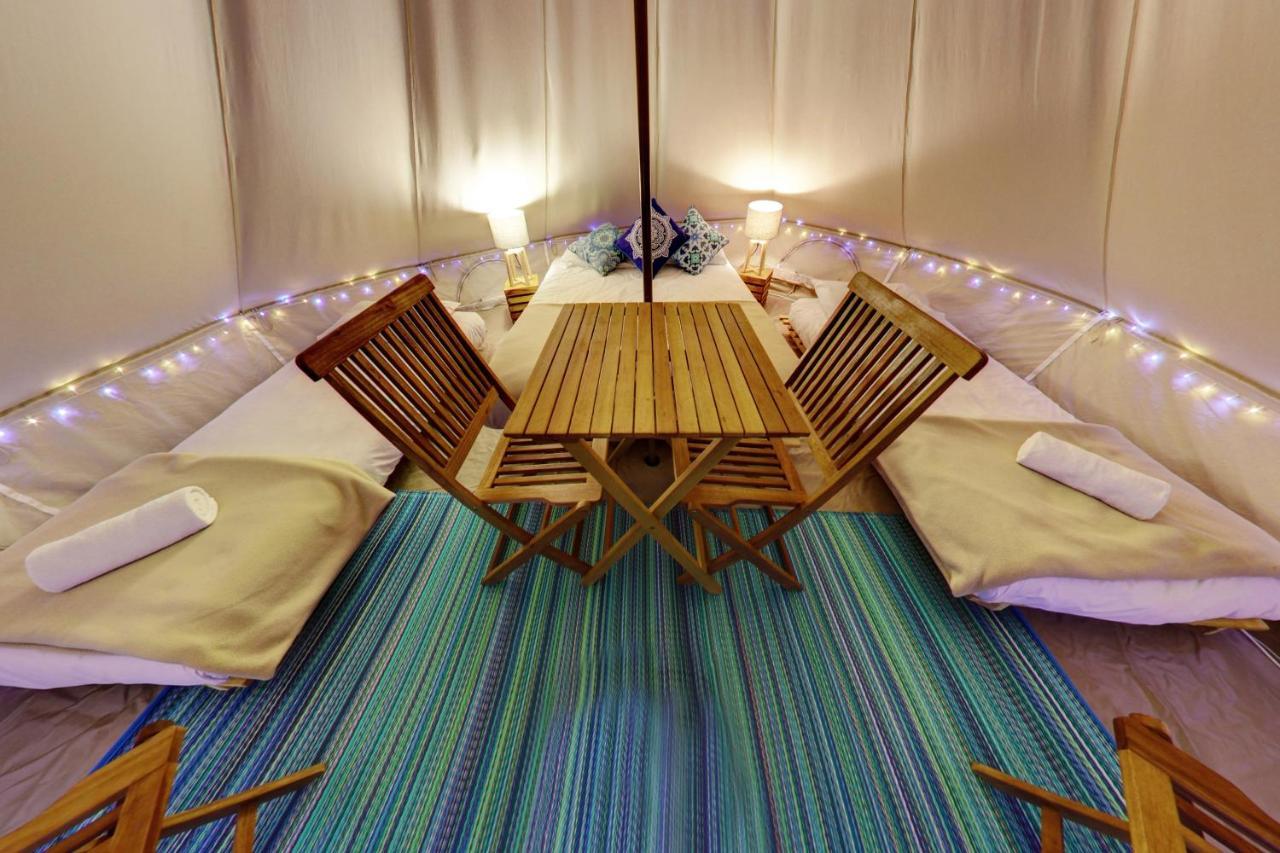 Russell Top 10 Holiday Park Bagian luar foto